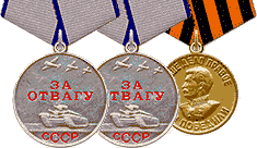 Medale "Za odwagę" i medal "Za zwycięstwo nad Niemcami w Wielkiej Wojnie Ojczyźnianej 1941-1945"