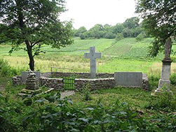 Кладбище в Малой Березовице